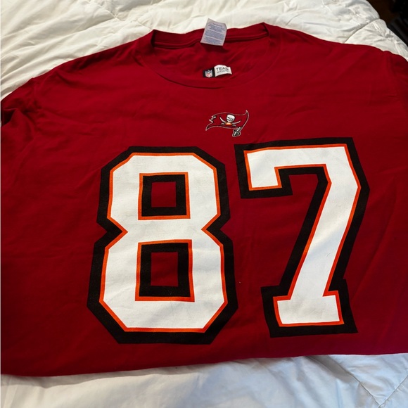 NFL Buccaneers Team Apparel Red Jersey - Picture 1 of 4